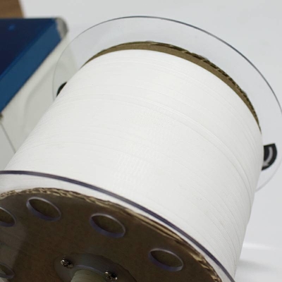 Fácil de operar e profissional Pp Strap Semi Automatic Strapping Machine 60kg Capacidade