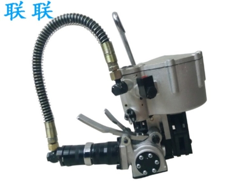 Máquina de fixação pneumática de tiras metálicas de 32 mm com e tiras Tamanho 19/25/32* 0,8-1,2 mm