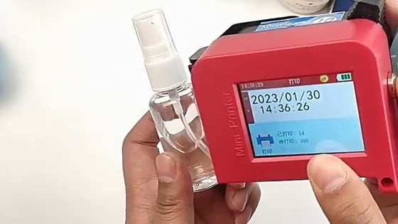 Mini máquina de impressão de garrafas de jato de tinta portátil para 12 mm de altura de impressão e 240 * 120 * 97 mm