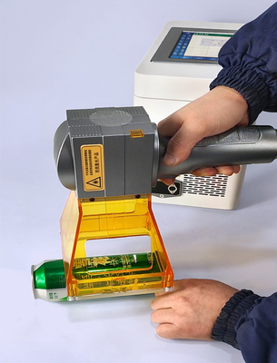 Fácil de mover 20W 30W gravador de metal portátil com área de gravação de arrefecimento por ar 100x100mm